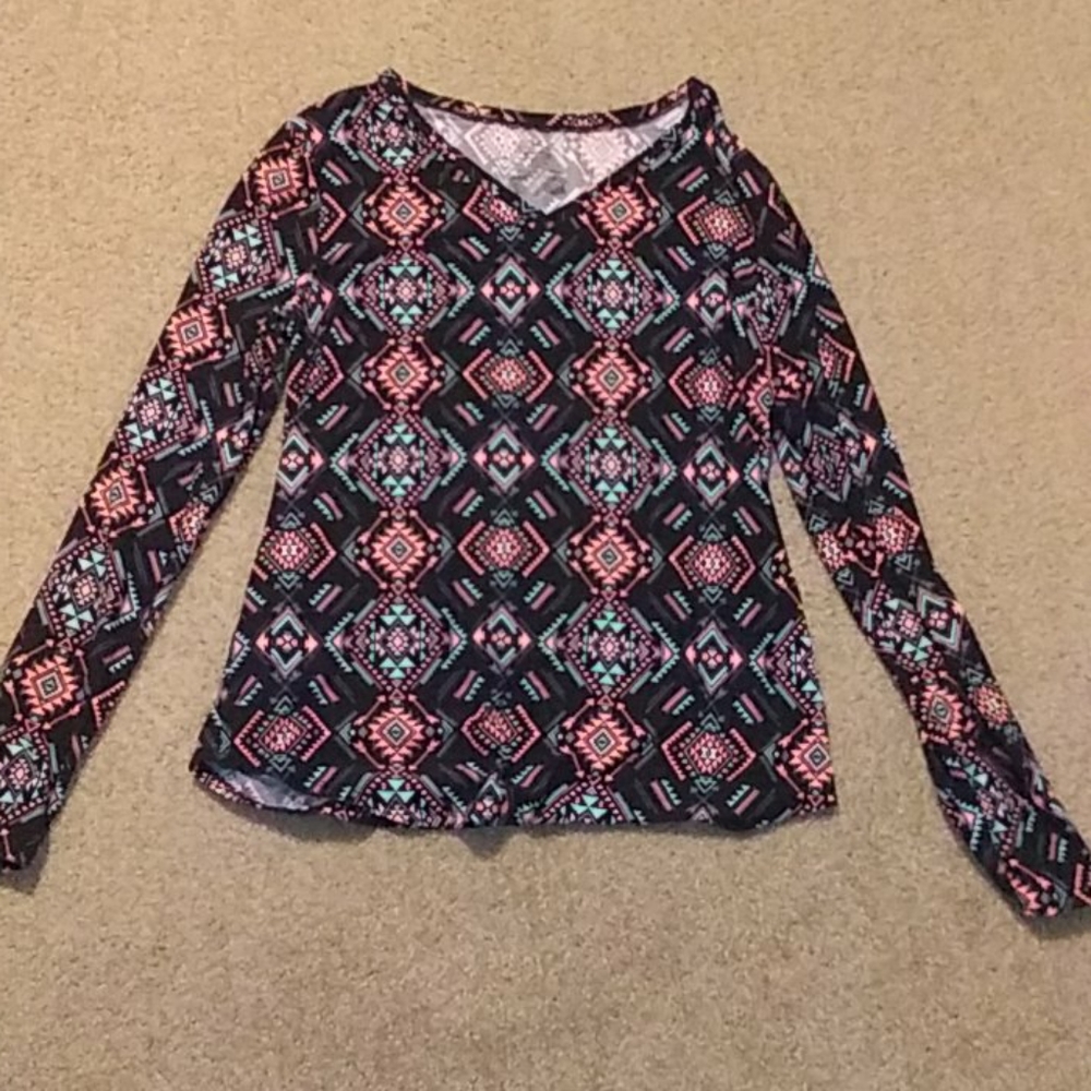 longsleeve v-neck